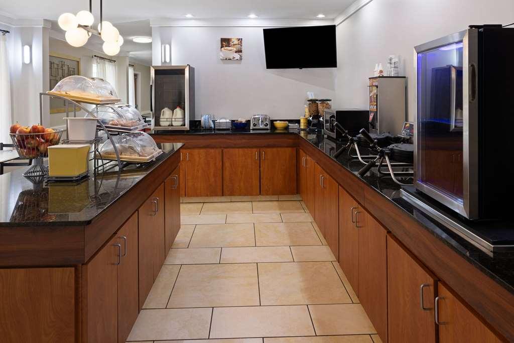 Days Inn By Wyndham Florence Near Civic Center Зручності фото